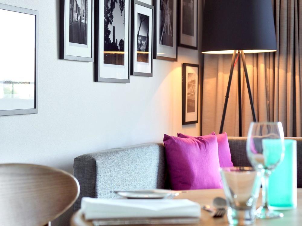 Mercure Melbourne Treasury Gardens Экстерьер фото