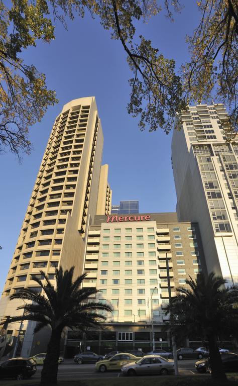 Mercure Melbourne Treasury Gardens Экстерьер фото